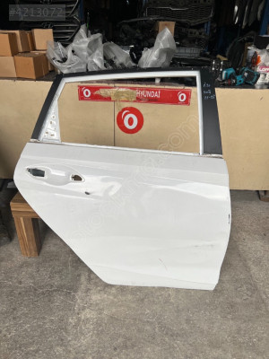 HYUNDAİ İ20 2020-2025 SAĞ ARKA KAPI ORİJİNAL ÇIKMA