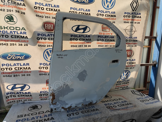 Renault Clio Joy sol arka kapı