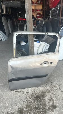 Reno Megan 2 hb arka kapı