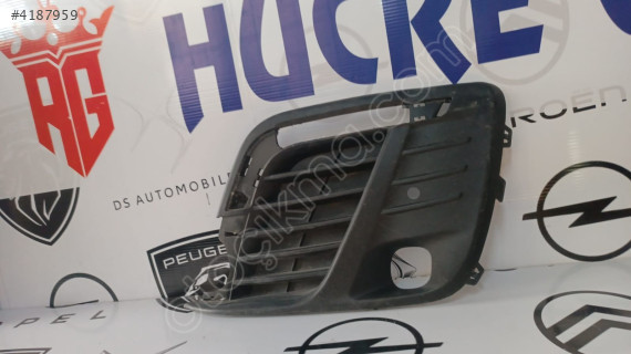 OPEL ZAFİRA D EXPERT SOL SİS ÇERÇEVESİ SİS KAKAP 98118238xt