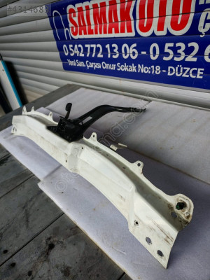 HYUNDAİ H350 ÖN PANEL-SOL FAR YUVASI-KAPUT MENTEŞESİ-DÜZCE ÇIKMA