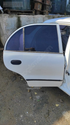 yumurta kasa hyundai accent sağ arka kapı