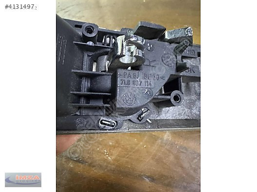 7L6837114-7L6853078 VW TOUAREG SAĞ İÇ AÇMA KOLU VE ÇERÇEVESİ