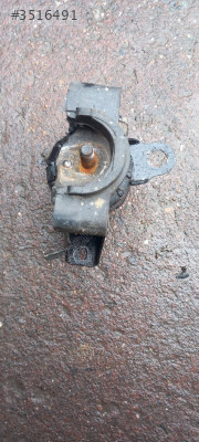 Çıkma mazda 323 practica motor takozu