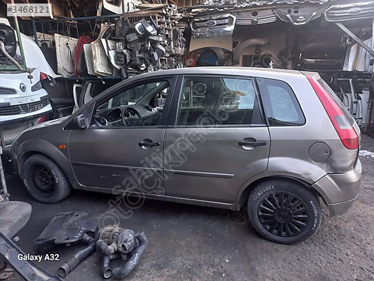 FORD FIESTA SOL ARKA ÇAMURLUK KESME KONUK OTO 05366077016