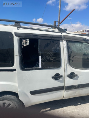 FİAT DOBLO SAG ARKA KAPİ ÇİKMA ORJİNAL DOLU BOŞ 2011
