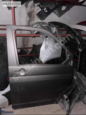 VW TRANSPORTER T5-T6-T7 SAĞ ÖN KAPI ORİJİNAL ÇIKMA