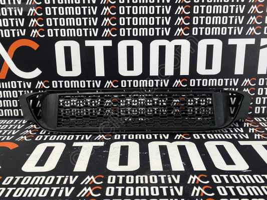 BMW f10 Lci M orta ızgara