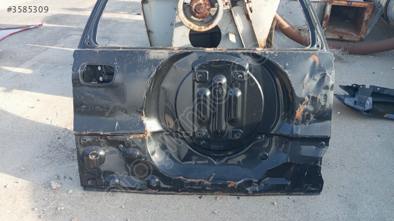 Toyota rav 4 bağaj kapagı çıkma yedek parça