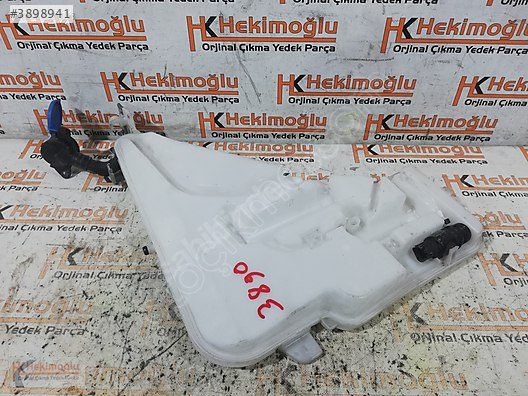 BMW F30 CAM SU FİSKİYE BİDONU MOTORU VE KAPAĞI 7302589-01
