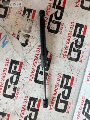 BMW 5 F10 ÖN SOL KAPUT AMRTİSORU 51237309119 7309119