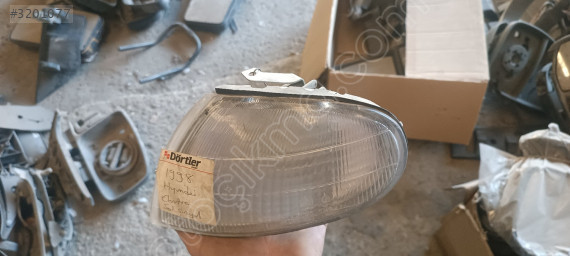 Hyundai Elantra eski kasa sol sinyal lambası