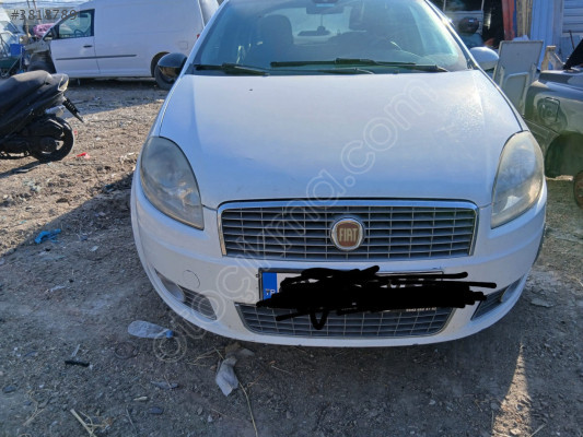 Fiat linea hatasız beyaz ön kaput çıkma orjinal