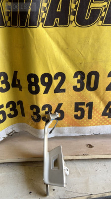 Passat B8 sağ ön kapı tutma kolu 3G1867180A