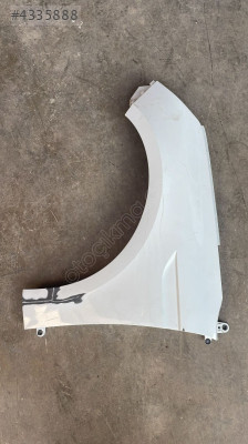 Megane dört sol Çamurluk