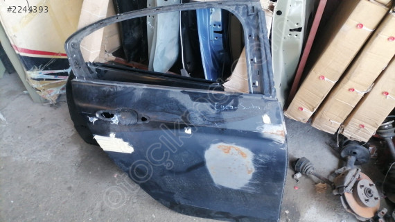 FİAT EGEA SAĞ ARKA KAPI ÇELİKLER OTO ÇIKMA