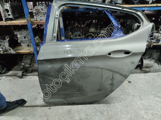 Opel Astra K Sol Arka Kapı