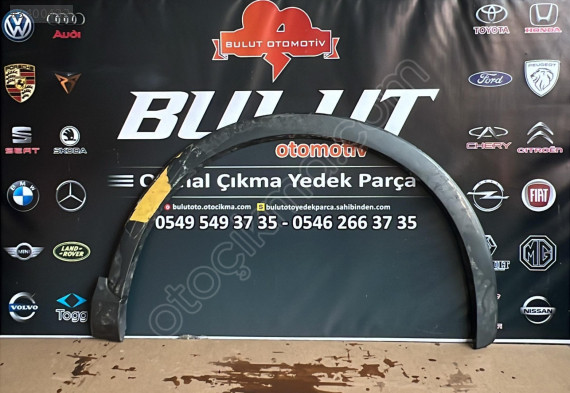 8U0853718A AUDI Q3 11 CAMURLUK AGIZ BRAKETI ON SAG