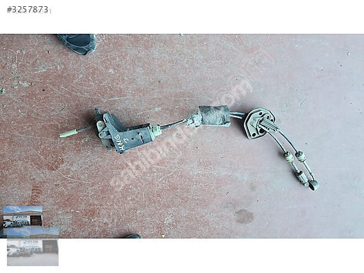 OTO CEMDEN ÇIKMA RENAULT KANGOO 3 VİTES MEKANİZMASI