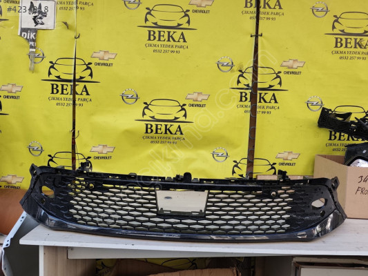 OPEL CORSA F ÖN TAMPON ALT IZGARA PİANO BLACK ÇIKMA ORJİNAL YEDEK