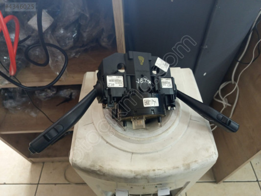 VOLKSWAGEN JETTA SİNYAL KOLU