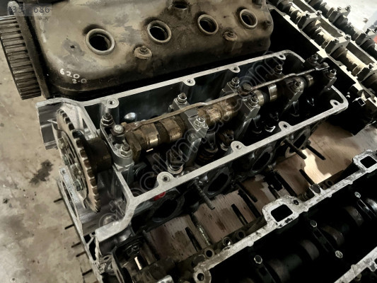 BMW E36 M43 SİLİNDİR KAPAĞI