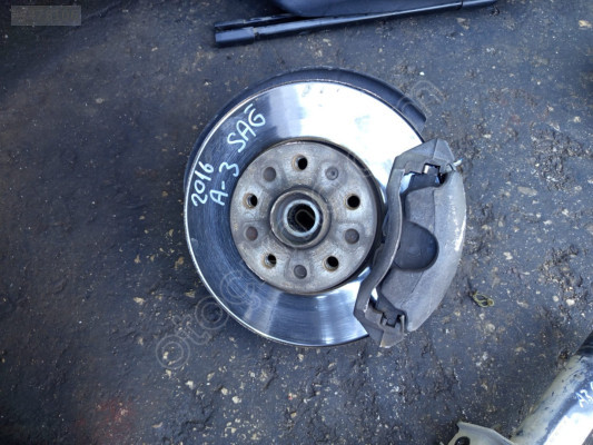 AUDİ A3 SAĞ TAŞIYICI