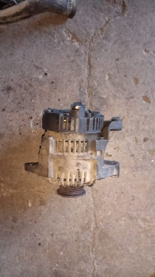 Citroen c15 1.9 dizel sarz dinamosu