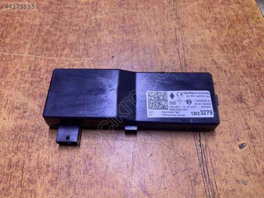 OPEL CORSA E ANTEN ALICISI ÇIKMA 13523279 CANCAN OPEL