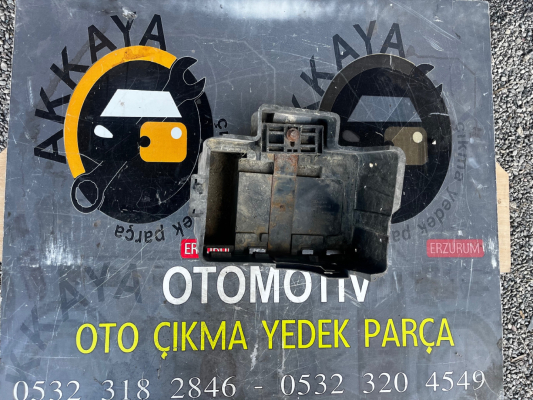2T1T-10723-AF Ford Connect Akü Sehpası Orjinal Çıkma