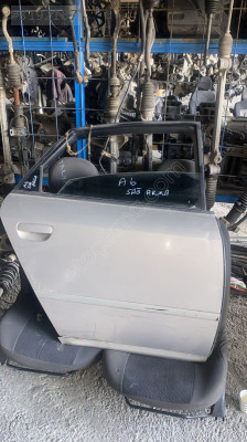 AUDİ A6 SAĞ ARKA KAPI ORJİNAL OTO FEDAİ