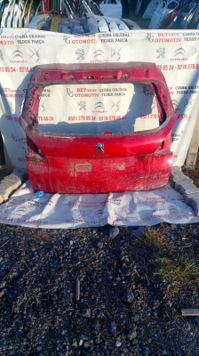 PEUGEOT 2008 BAGAJ KAPAĞI ORİJİNAL ÇIKMA YEDEK PARÇA