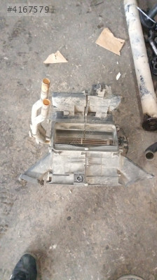 Peugeot 405 kalorifer kutusu