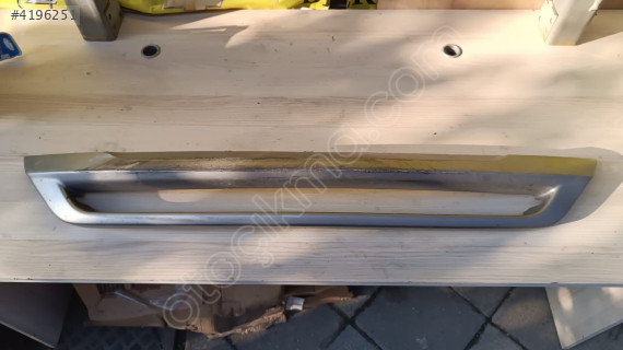 OPEL CROSSLAND ÖN TAMPON ALT KAPLAMA ÇIKMA ORJİNAL YEDEK PARÇA