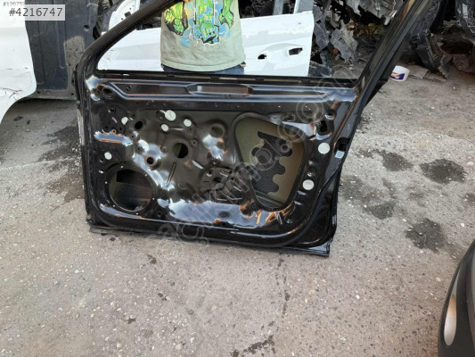 Passat b8 sağ ön kapı