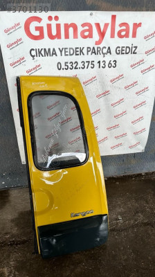 RENAULT KANGOO SAĞ ARKA BAGAJ KAPI