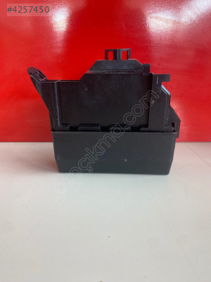 RENAULT CLİO 5 CAPTUR SİGORTA ROLE KUTUSU 252369207R 243122424R