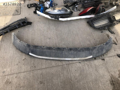BMW X3 G08 ÖN TAMPON ALT SPOİLER 51118498774