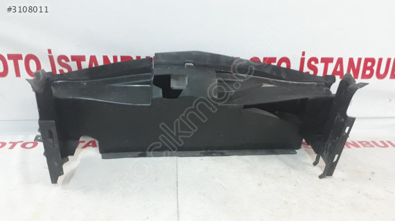 BMW 245 RADYATÖR PANELİ 23 000 0022