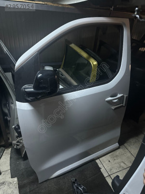 PEUGOET EXPERT 2023 SOL ÖN KAPI ÜÇEL OTO ÇIKMA BURSA