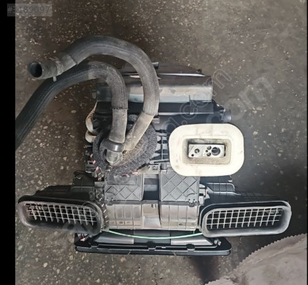 RENAULT MEGANE 3 KALORİFER KAZANI