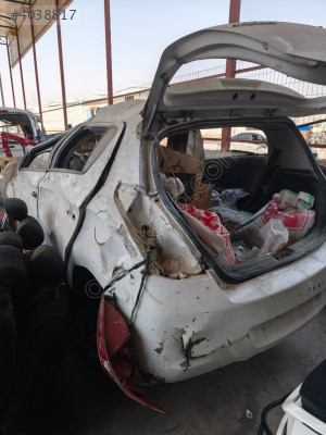 Hyundai i20 orjinal çıkma tüm parçaları mevcuttur