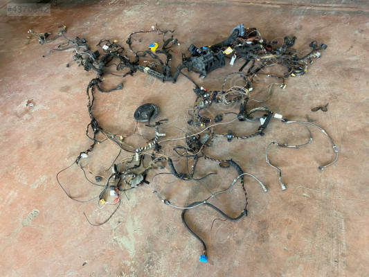 AUDİ A3 İÇ TESİSAT GÖĞÜS TESİSATI