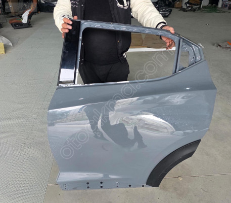 NİSSAN JUKE F16 GRİ SOL ARKA KAPI ORJINAL BOYASIZ