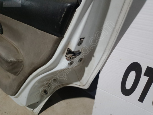 RENAULT R19 SAĞ ARKA KAPI KİLİDİ