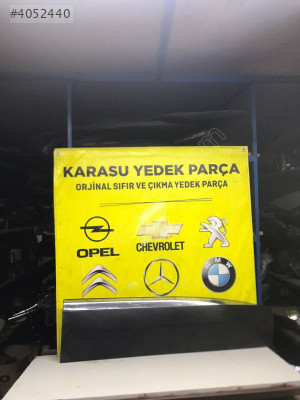 Peugeot 3008 Sağ Ön Kapı Bandı 9811404077