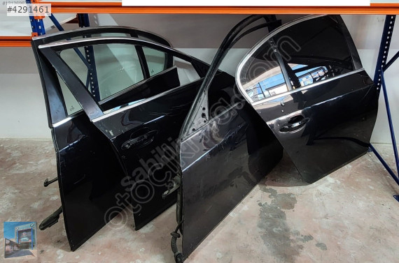 TURKUAZ BMW E60 KASA KAPI CAM ÇEŞİTLERİ