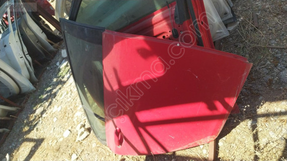 Opel insignia sag arka kapı