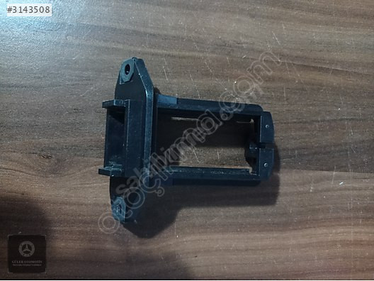MERCEDES W208 PARK FREN KOLU KIZAĞI A2084270012