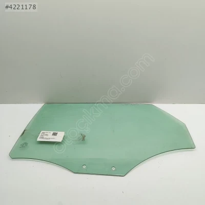 8V4845205A  ORJİNAL SOL ARKA AUDI A3 2013>